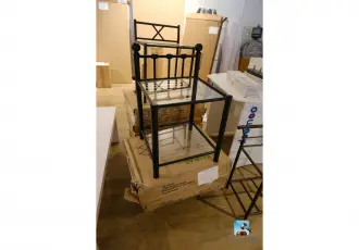Lot de tables de chevet – kavel bij Clicpublic