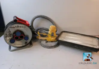Lot d'outillage – kavel bij Clicpublic