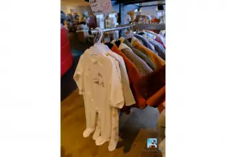 Lot de vêtements pour bébé – kavel bij Clicpublic