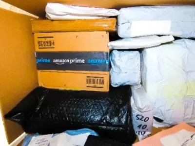 Verloren & Retour Postpakketten - Gratis Verzending – veiling bij Auctim