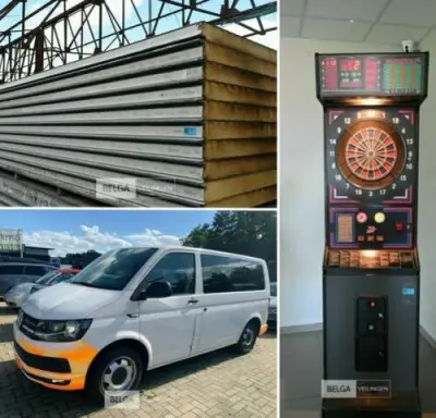 Gevelpanelen, voertuig & Diversen - Hasselt – veiling bij Belga Veilingen, Hasselt