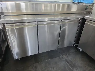 Koelwerkbank POLAR G600-E-04 – kavel bij Auctim, Oostende