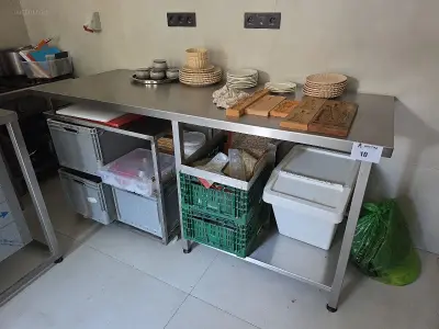 RVS Werktafel – kavel bij Auctim, Tongeren Borgloon