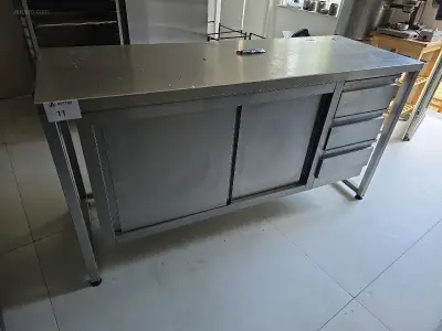 RVS Werktafel – kavel bij Auctim, Tongeren Borgloon