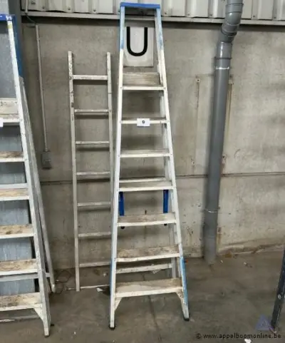 Aluminium trapladder Solide, 7 treden – kavel bij Appelboom