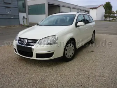 1 VW Golf Variant 1,6 l, Kombilimousine – kavel bij Zoll-Auktion, Nördlingen