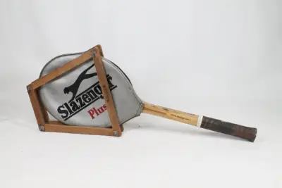 Vintage Tennisraket Slazenger – kavel bij De Kringwinkel, Brecht