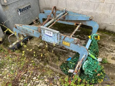 Metalen hijsklem – kavel bij Appelboom