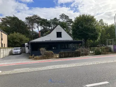 Wegens faillissement NELSON EN PICAULT BV - Brasserie ' DE HEIHOEVE' te Kalmthout – veiling bij VH Auctions