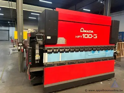 Afkantpers AMADA HFT 100-3, bouwjaar 2004, met een maximale perskracht van 1000 kN en een slag van 200 mm. Voorzien van een 400 V, 3-fasen aansluit… – kavel bij Appelboom