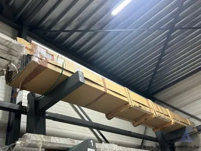 11 aluminium profielen, afmetingen 300x50x2,5 mm, lengte 6000mm – kavel bij Appelboom