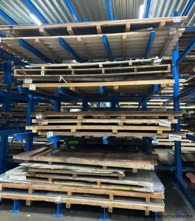 Lot diverse aluminium platen – kavel bij Appelboom