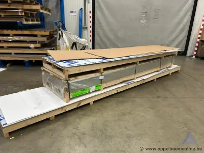Lot diverse aluminium composiet- en kunststofplaten wo ALUCOIL – kavel bij Appelboom