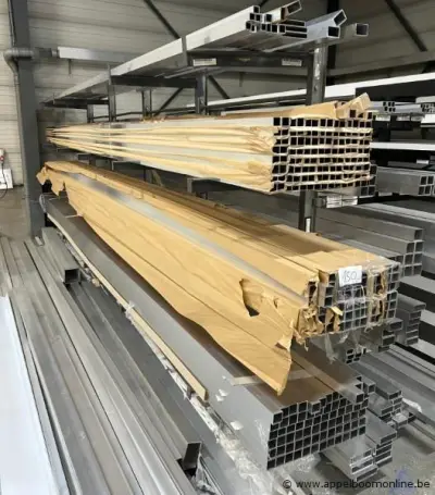 plm 330 diverse aluminium profielen – kavel bij Appelboom