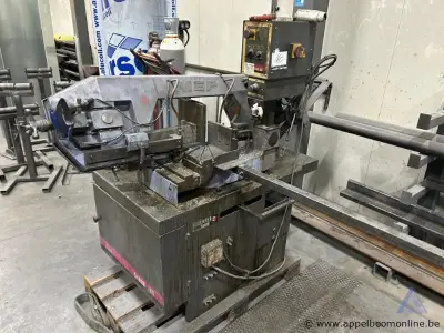 Horizontale beugelzaagmachine MEP Shark 280, bouwjaar 1999. Voorzien van een vermogen van 1,9 kW en een aansluiting van 400 V, 3 fasen – kavel bij Appelboom