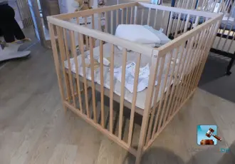 Parc bébé avec contenu – kavel bij Clicpublic