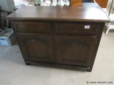 commode – kavel bij Vlavem