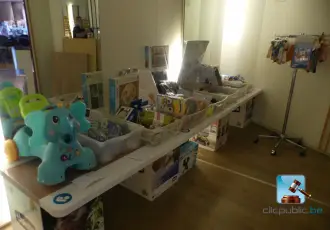 Grand lot de matériel pour bébés – kavel bij Clicpublic