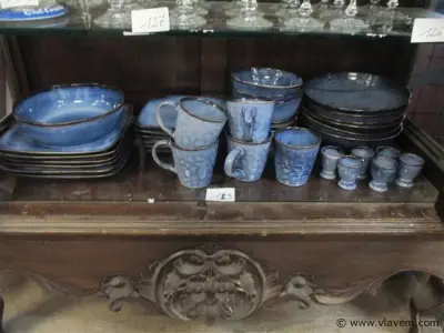servies – kavel bij Vlavem