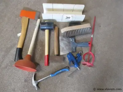 divers werkmateriaal – kavel bij Vlavem