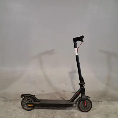 Elektrische step, E9 Pro, 2025 – kavel bij Domeinen Roerende Zaken, Groningen