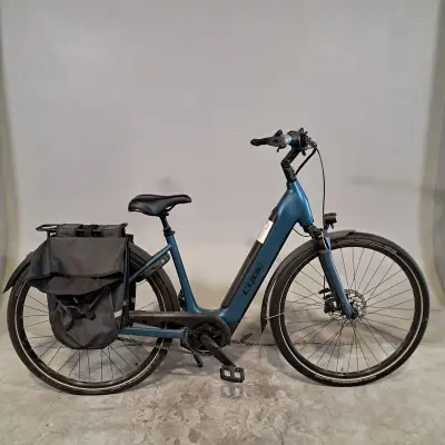 Elektrische damesfiets, Cube – kavel bij Domeinen Roerende Zaken, Groningen