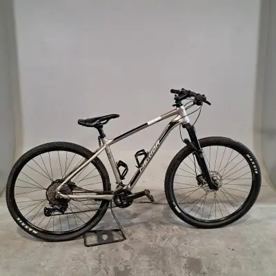 Mountainbike, Merida, Big Nine XT 2 – kavel bij Domeinen Roerende Zaken, Groningen