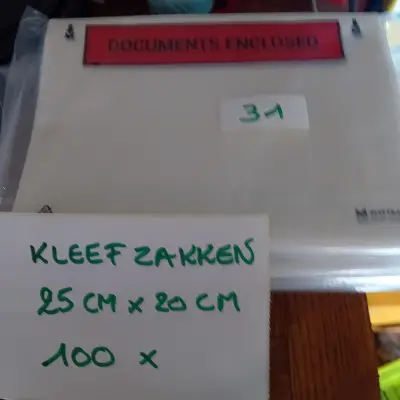 Pak van 100 zelfklevende paklijsten / kleefzakken "Documents Enclosed" (25 cm x 20 cm) lot 31 – kavel bij Goeiendeal, Lommel