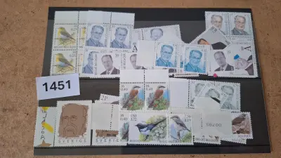Diverse losse postzegels en stroken met koningshuis, vogels en internationale uitgiften – kavel bij Goeiendeal