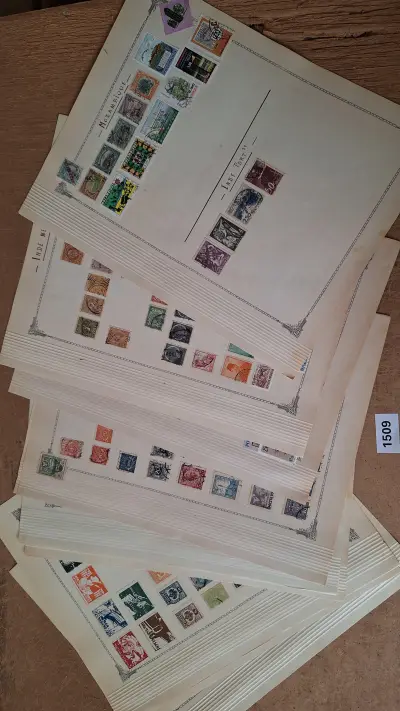 Postzegels op bladen verschillende landen – kavel bij Goeiendeal