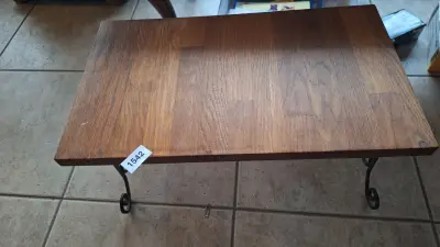 Salontafel hout – kavel bij Goeiendeal, Houthalen-Helchteren