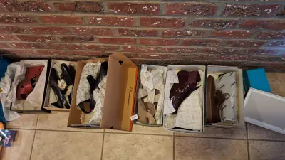 Partij van 6 paar diverse dames-en herenschoenen, elk afzonderlijk verpakt in een schoenendoos – kavel bij Goeiendeal, Houthalen-Helchteren