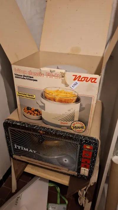 Keukenapparatuur bestaande uit een Itimat mini-oven en een Nova Fritex Classic FR-29 elektrische frituurpan in originele doos – kavel bij Goeiendeal, Houthalen-Helchteren