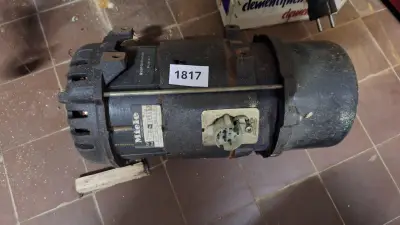 Miele elektromotor (Type Mrt 31-60/2, onderdelennr. 139997) – kavel bij Goeiendeal, Houthalen-Helchteren