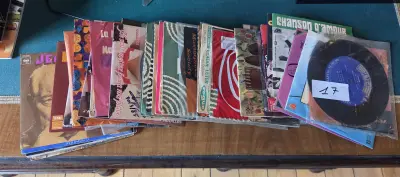 Groot lot vinyl singleplaten (45 toeren) lot 17 – kavel bij Goeiendeal, Jette