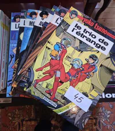 Lot stripboeken van de reeks Yoko Tsuno door Roger Leloup, waaronder "Le Trio de l'Étrange" lot 45 – kavel bij Goeiendeal, Jette