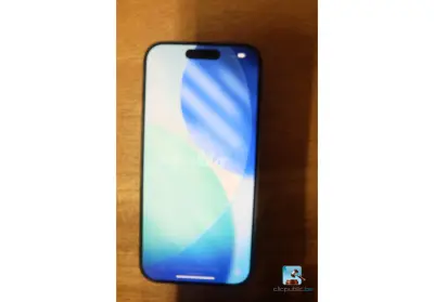 Mobiele telefoon – kavel bij Clicpublic, Liège