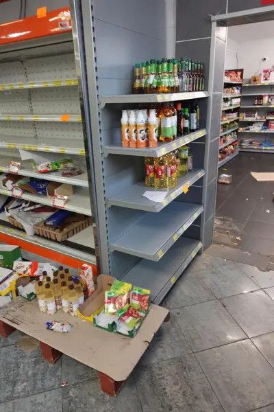 80x Diverse bakolie – kavel bij Openbare Verkopen, Gent