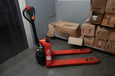 Transpallet Total lifter – kavel bij Openbare Verkopen, Gent