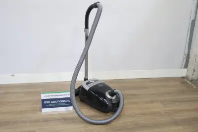 Miele stofzuiger Complete C2 Black Pearl – kavel bij GSD Auctions, Zoeterwoude