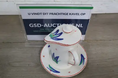 Gedecoreerd melkkan met schaaltje – kavel bij GSD Auctions, Zoeterwoude