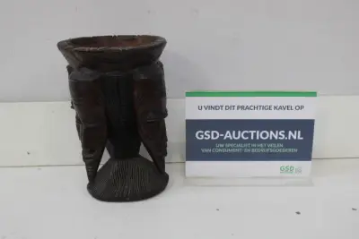 Afrikaans Houtsnijwerk – kavel bij GSD Auctions, Zoeterwoude
