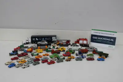 Verzameling modelauto's en miniatuurvoertuigen – kavel bij GSD Auctions, Zoeterwoude