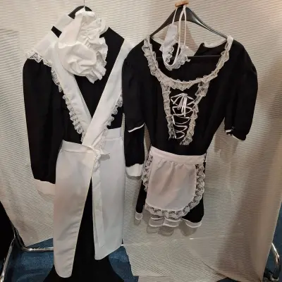 Ca. 26x Zwart/wit kleding – kavel bij Onlineveilingmeester, Drachten