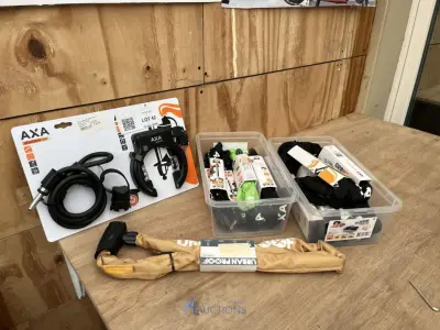 Partij fietssloten AXA – kavel bij VH Auctions