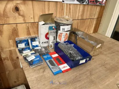 Partij fietskettingen – kavel bij VH Auctions