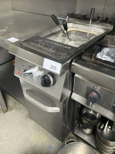 Pastakoker KUSINA – kavel bij VH Auctions