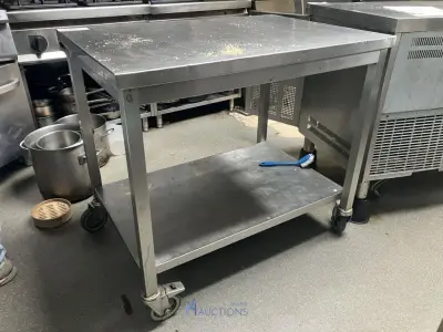 Verrijdbare RVS werktafel – kavel bij VH Auctions
