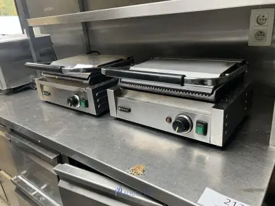 2 RVS grills HENDI – kavel bij VH Auctions