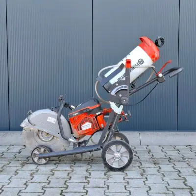 Doorslijper, Husqvarna, K970, met zaagwagen en watertank – kavel bij Onlineveilingmeester, Raalte